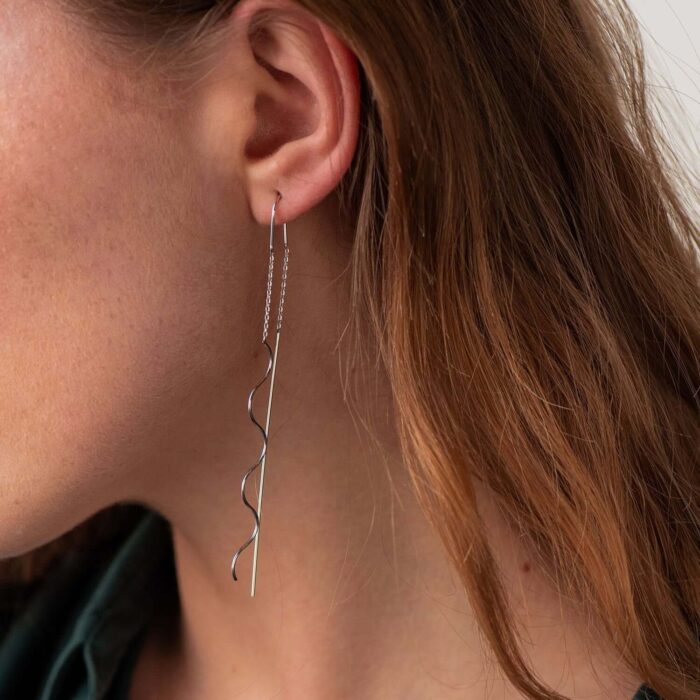 Earrings for Women Pull Through Chain and Curved Wire - Image 4