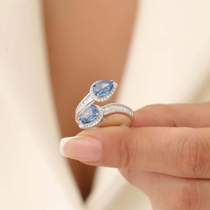 S925 Sterling Silver Pear-Shaped Royal Blue Gem Ring - Image 3